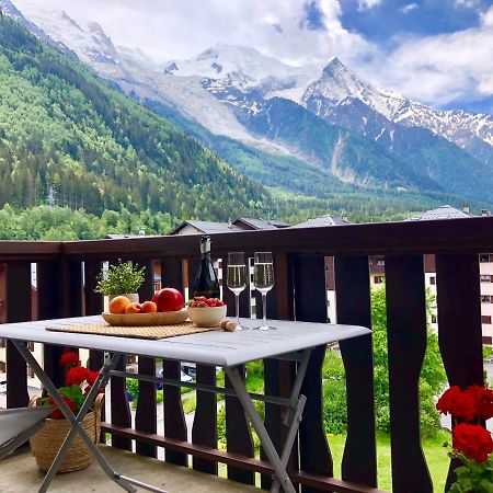 Mont Blanc 43, Vue Mont Blanc , Balcon, Parking Apartman Chamonix Kültér fotó